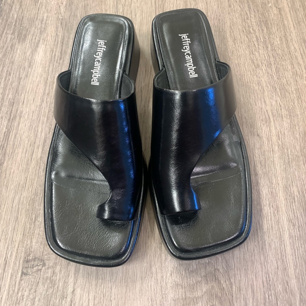 JEFFREY CAMPBELL SANDALS🖤